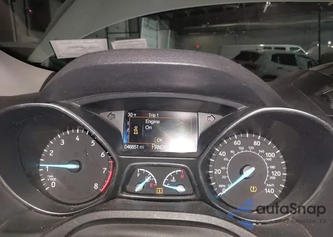 2017 Ford Escape S z USA, uszkodzony, nr VIN 1FMCU0F79HUC36913